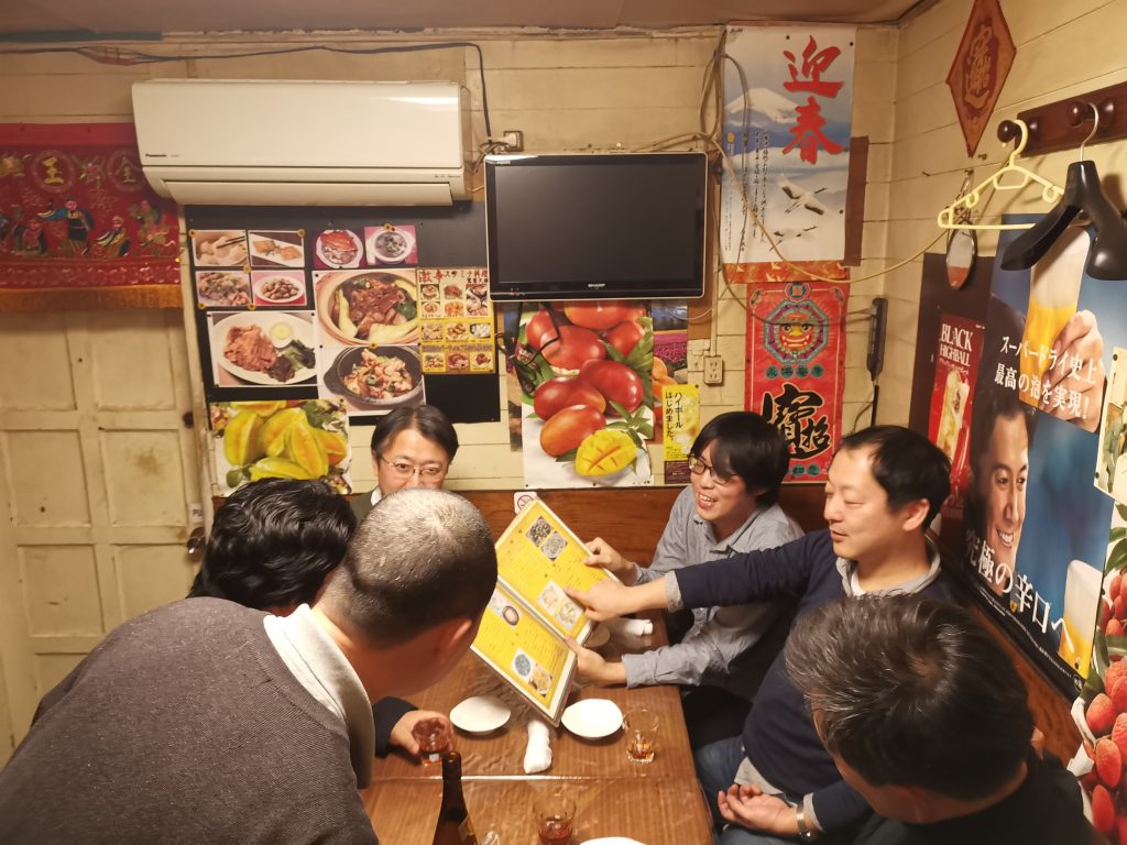 Men ordering food at Taiwanese place in Thank God for good food in Omoide no Nukemichi
