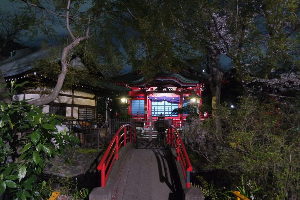sightseeing and zen at the Inokashira Benzaiten shrine, where a jealous goddess lives